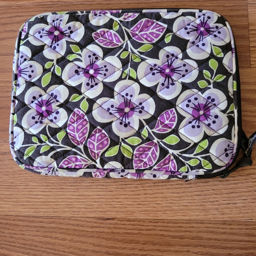 Vera Bradley floral Zip Tablet Case